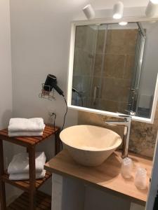 Hotels Logis Hotel Le Manoir & Lounge : photos des chambres