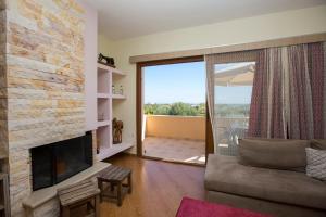 Serenity Sea-View Home