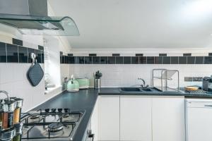 Elegant 4BR Little Venice By Aureva Residences