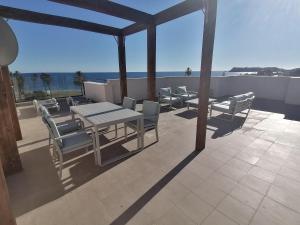 AL05: Newly built luxery 2 bed apartment,El Alamillo,roof terrace,close to beach