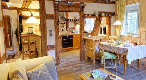 Remparts de Riquewihr - Le Renard & les Raisins