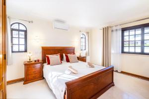 Villa Molucas by Algarve Vacation