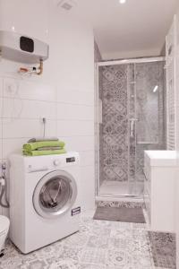 Prague Center Apartment with Fireplace