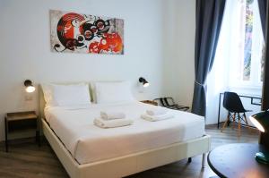 Deluxe Double Room room in The Roman Way San Giovanni