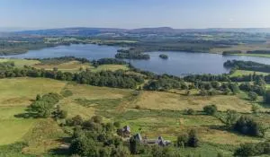 Gamekeeper's Lodge- a cottage with a spectacular view - Port of Menteith