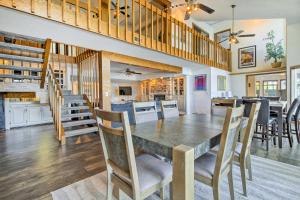 Great for Groups! Lake of the Ozarks Home with Views