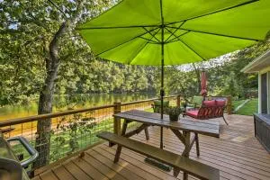 Cozy Waterfront Cottage with Deck on White River! - Cotter