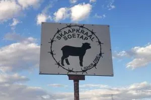 Skaap Kraal Guest Farm - Veldschoen