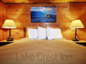 Lake Crest Inn