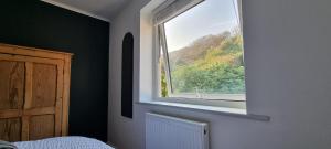 One Bed Top Floor, Brand New, Central Old Town