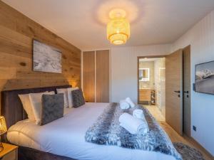 Appartement moderne proche des pistes avec parking et WIFI - FR-1-563-128