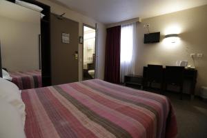 Hotels Hotel Au Petit Caporal : photos des chambres