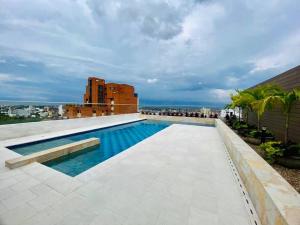 Apartamento en Granada con piscina, turco, estacionamiento