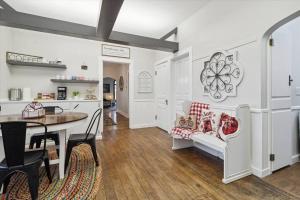 Farmhouse Near Little Bavaria