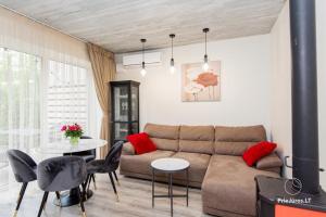 Grit House, Čiki Puki kvartale, Kunigiškiai