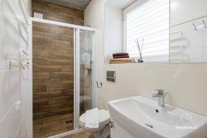 Grit House, Čiki Puki kvartale, Kunigiškiai