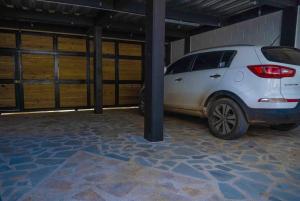 COZY, Apartamento a solo 10 minutos Caminando a Playa Dormida, con Piscina y Parqueadero.