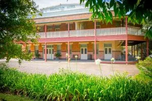 Abernethy House - Abernethy