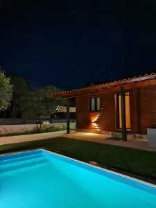 Perfect Mountain Lodge with Pool - Ermida