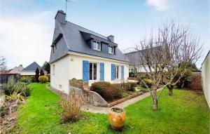 Maisons de vacances Stunning home in Hennebont with WiFi and 4 Bedrooms : photos des chambres