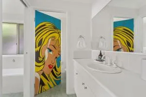 Marine Villa - Boolambayte