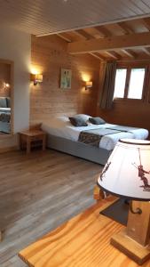 Hotels Logis Hotel & Spa Beau-Site : photos des chambres