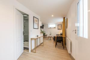 Calme absolu, terrasse et parking entre Paris et Disney