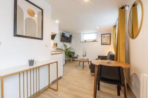 Appartements Calme absolu, terrasse et parking prive : photos des chambres