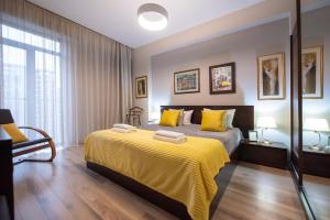 GG Home - spacious, cozy 3-bedroom apartment in Saburtalo