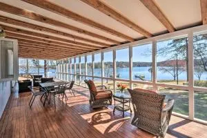 Stunning Seneca Home with Lake Keowee Access! - West Union