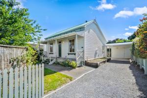 obrázek - Dublin Cottage - Martinborough Holiday Home