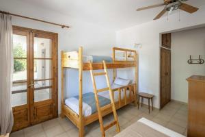 Melo Pearl, Beachfront House in Nikiti #FeelsLikeHome