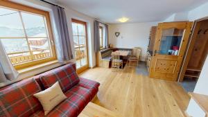 Apartment with Mountain View room in Berghotel Presslauer