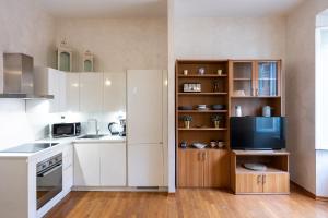 SAINT PETER HOME by Rental in Rome