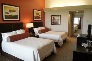 Double Room with Lake View room in Gordon Lodge
