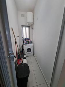Three bedroom apartment in Qawra