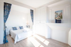 Appartements Chez Romane : charmant gite au pied du chateau : photos des chambres