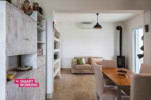 Villa Fico dIndia con piscina by Wonderful Italy