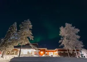 Ylläs Lake Hotel - 易拉斯加威