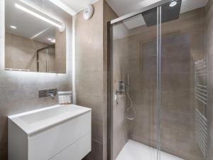 Appartement neuf et contemporain avec cheminée, proche pistes de Méribel - FR-1-565-61