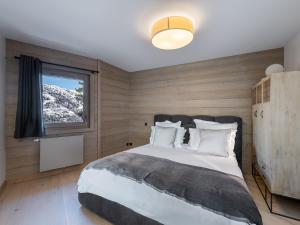 Appartement moderne avec cheminée et parking à Méribel - FR-1-565-62