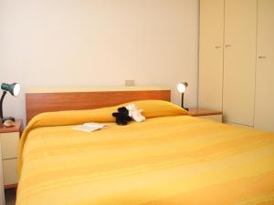 Two- bedroom flat with sea view in Bibione