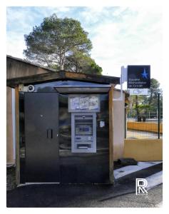 Chalets superbe mobil home, climatise, ss vis a vis, au calme, dans super domaine : photos des chambres