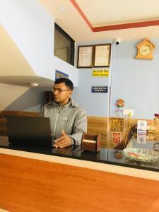 Hotel Rajdhani Visit