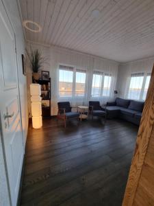 Houseboat "Upes Nams"