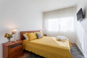 Apartamento novo e acolhedor na Praia da Barra