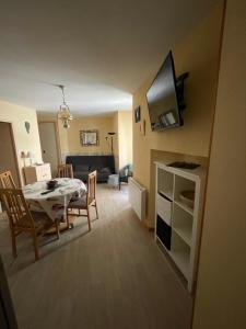 Appartements Le Rocher Pyreneen : photos des chambres