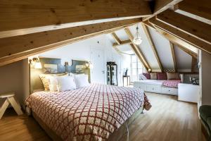 LUXa Charm House by LovelyStay