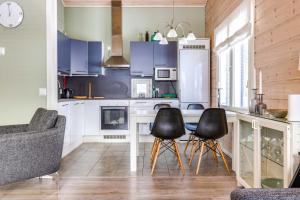 Holiday Apartment Villa Pisara