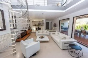 Villa Le Bastidou - 普朗德拉图尔